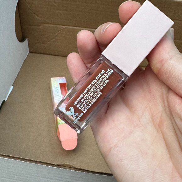 ColourPop Cosmetics Newport So Glassy Lip Gloss - Picture 3 of 7